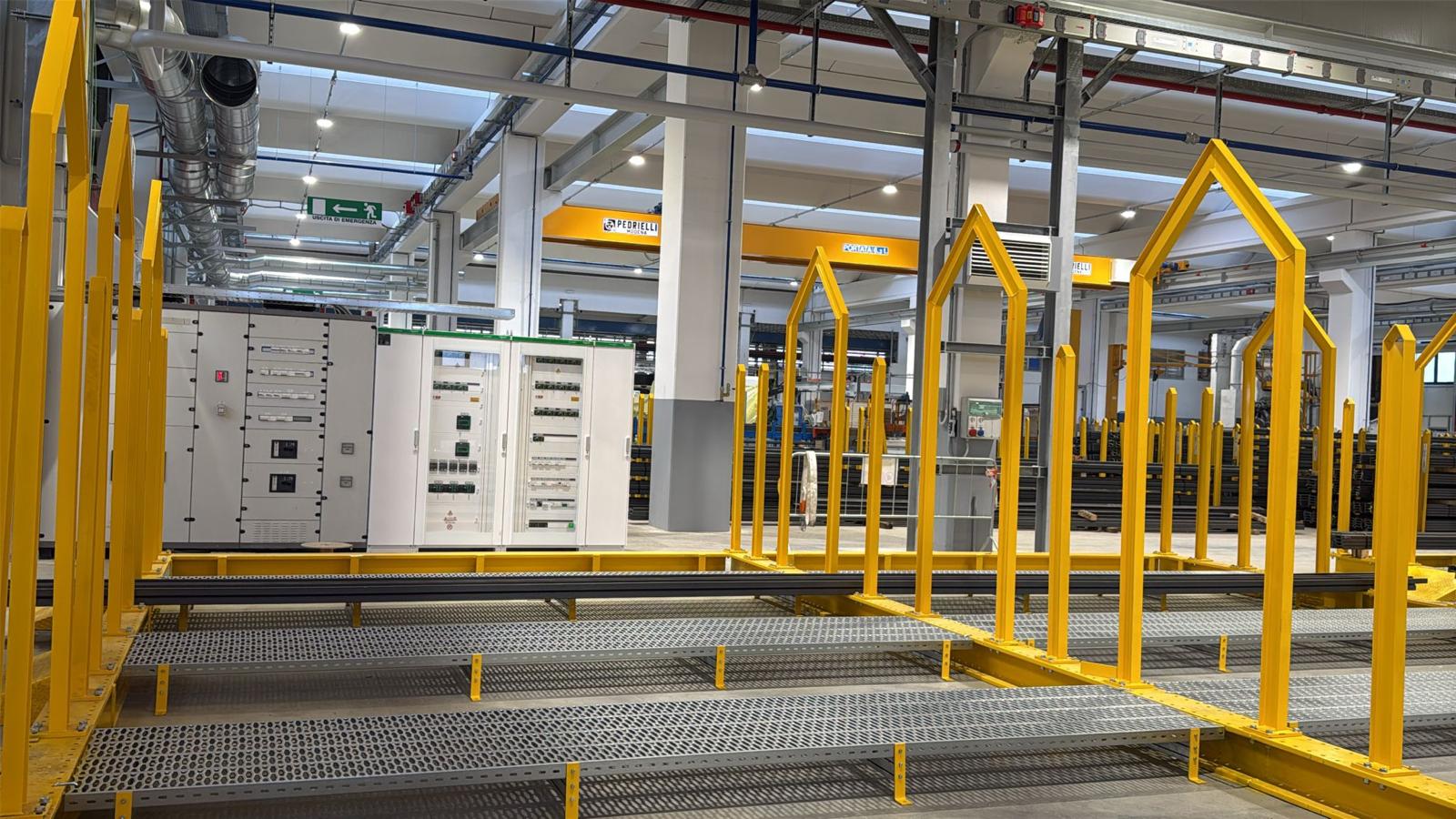 Magazzino porta barre installato