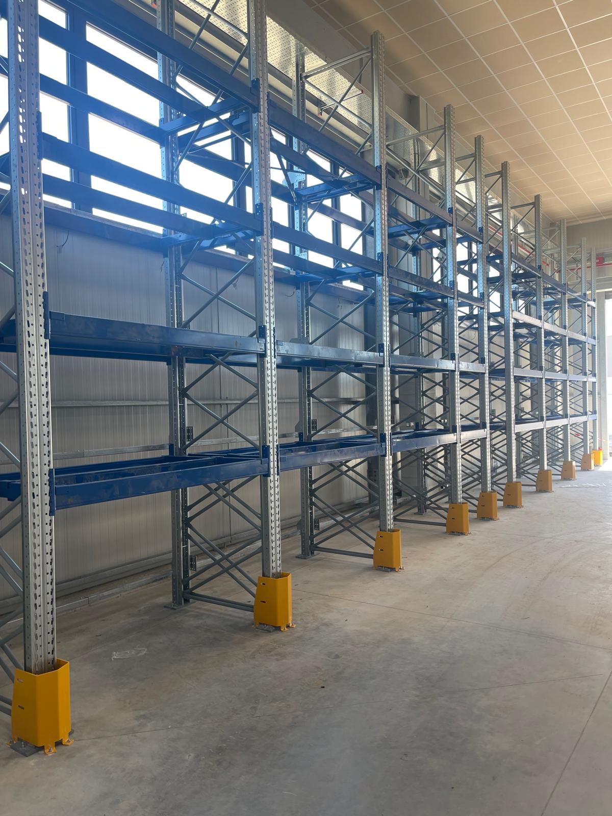 Scaffalatura installata