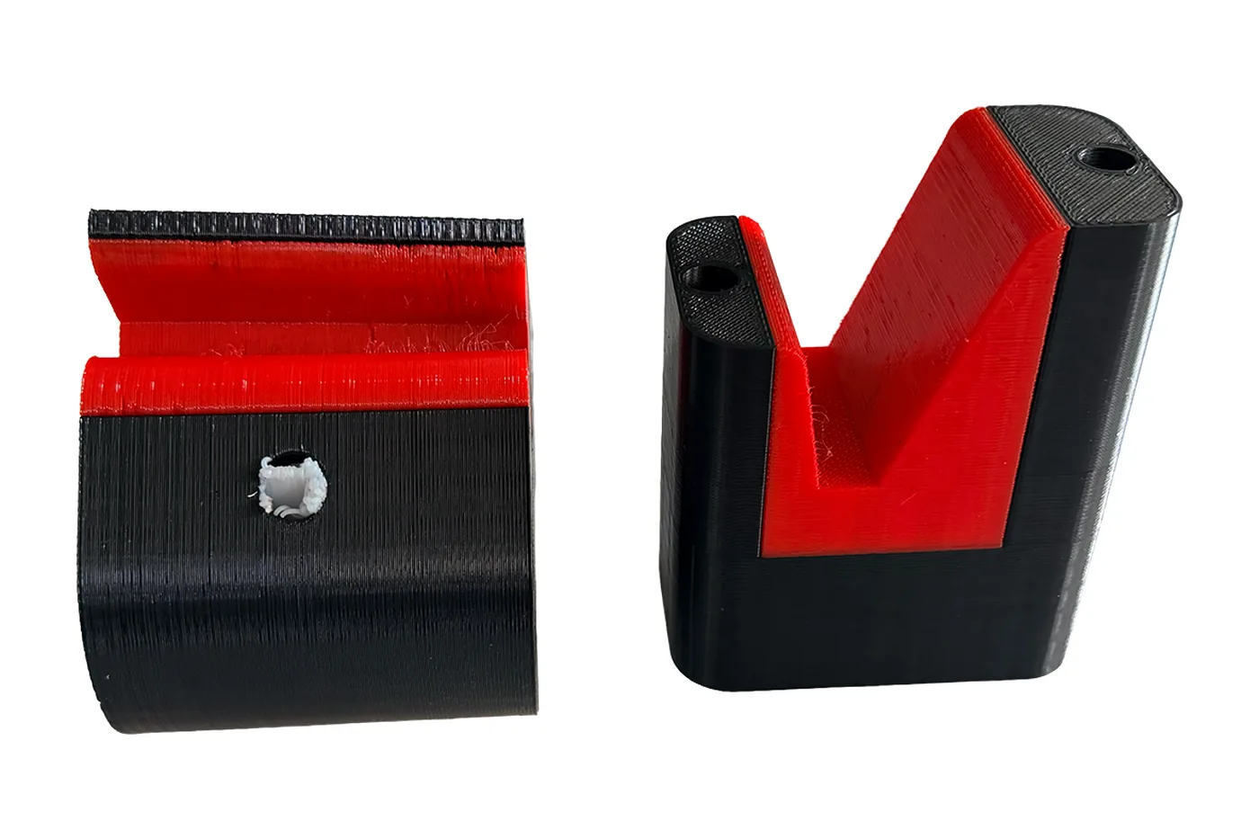 Appoggi a V bicolore stampati in 3D